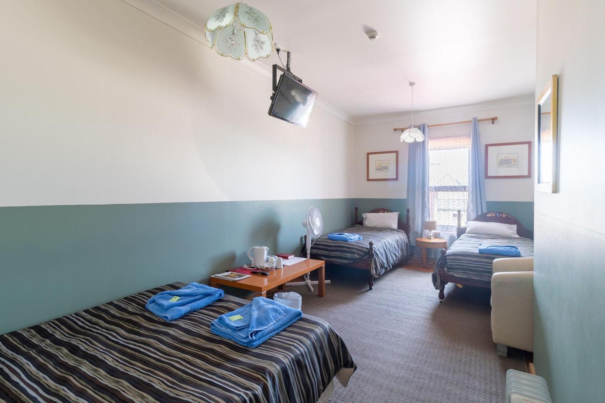 The Victoria Hotel Port MacDonnell Rom bilde