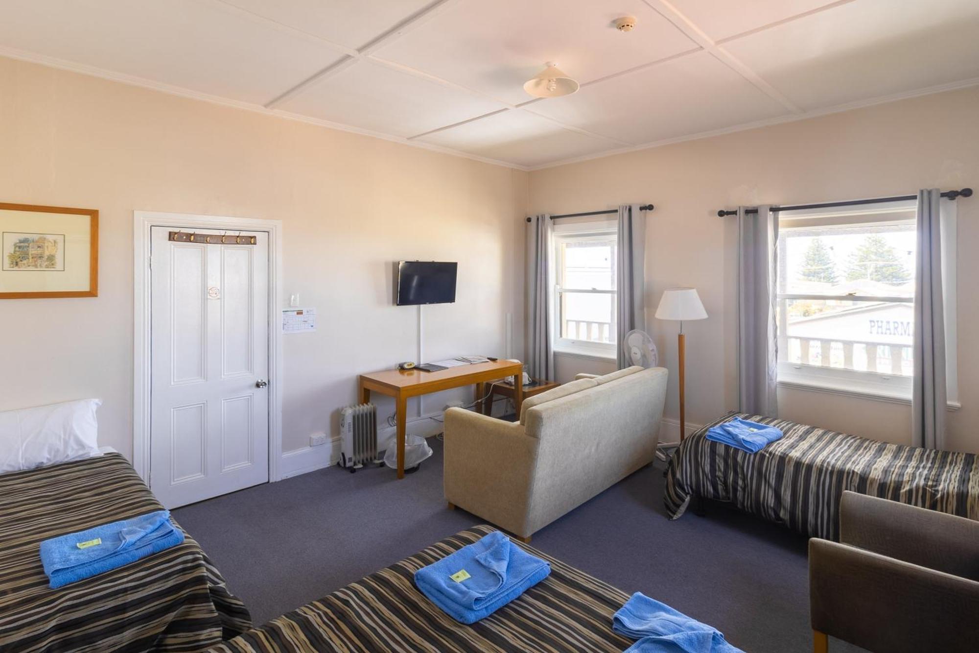 The Victoria Hotel Port MacDonnell Rom bilde